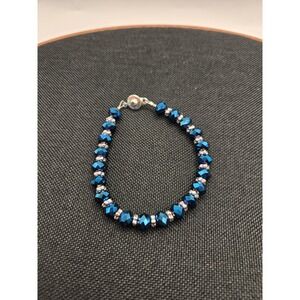 Blue Faceted Crystal Beaded Bracelet Silver Tone Magnetic Clasp Pat 4074400